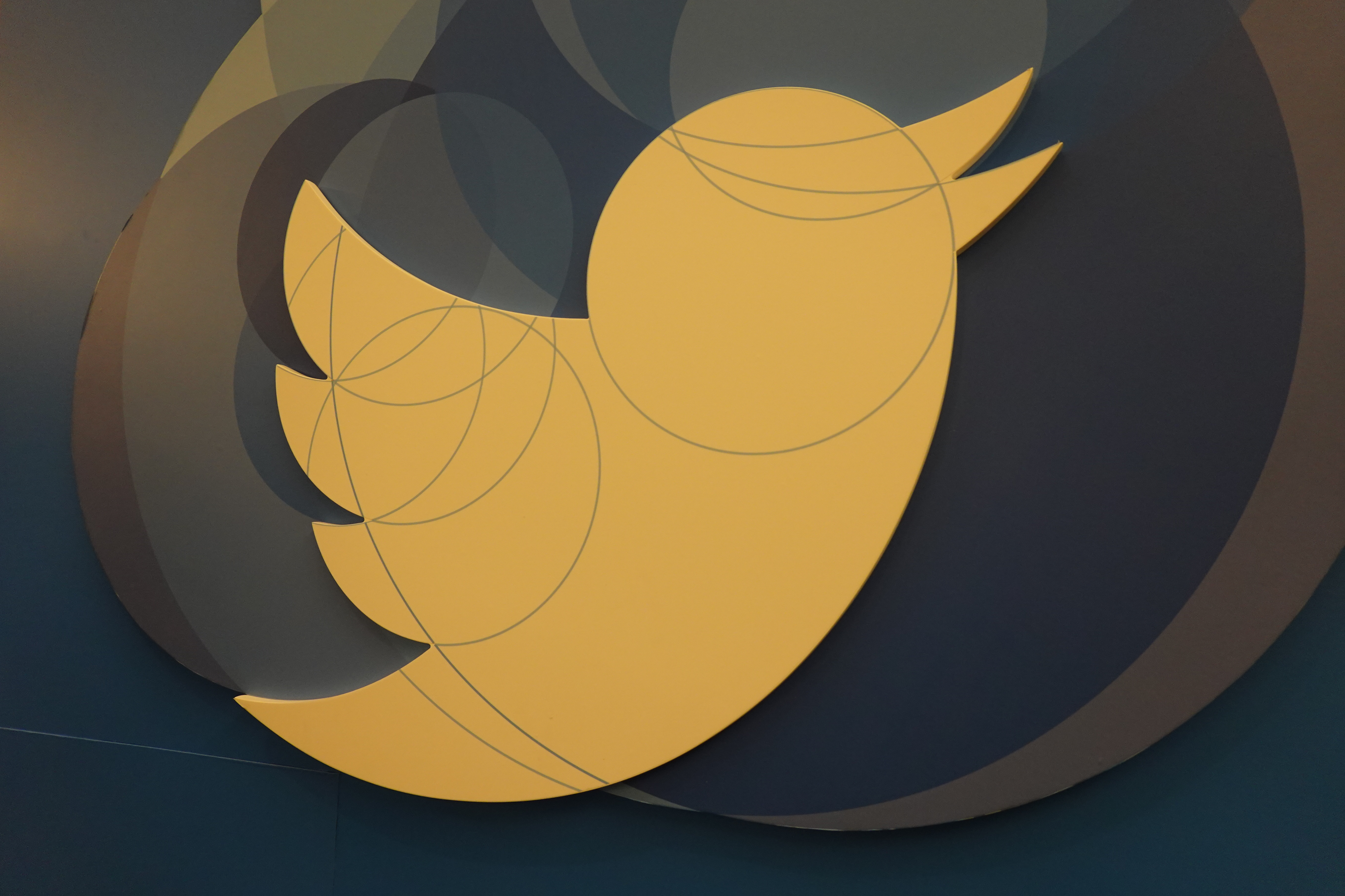 , Chirp debuts a faster, feature-filled Twitter app for Apple Watch, #Bizwhiznetwork.com Innovation ΛI
